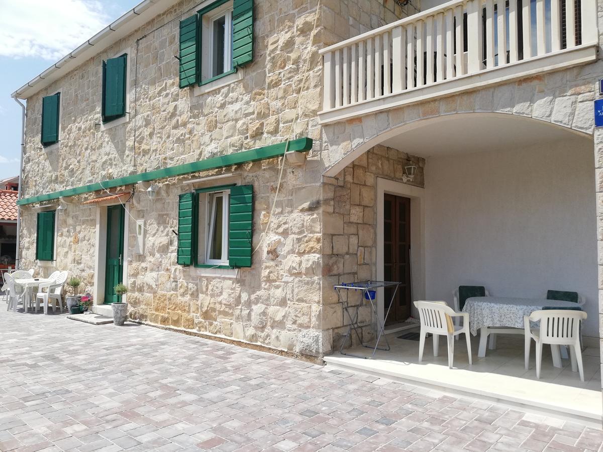 Apartments Ivana Postira Εξωτερικό φωτογραφία