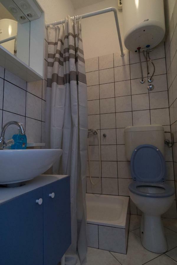 Apartments Ivana Postira Εξωτερικό φωτογραφία