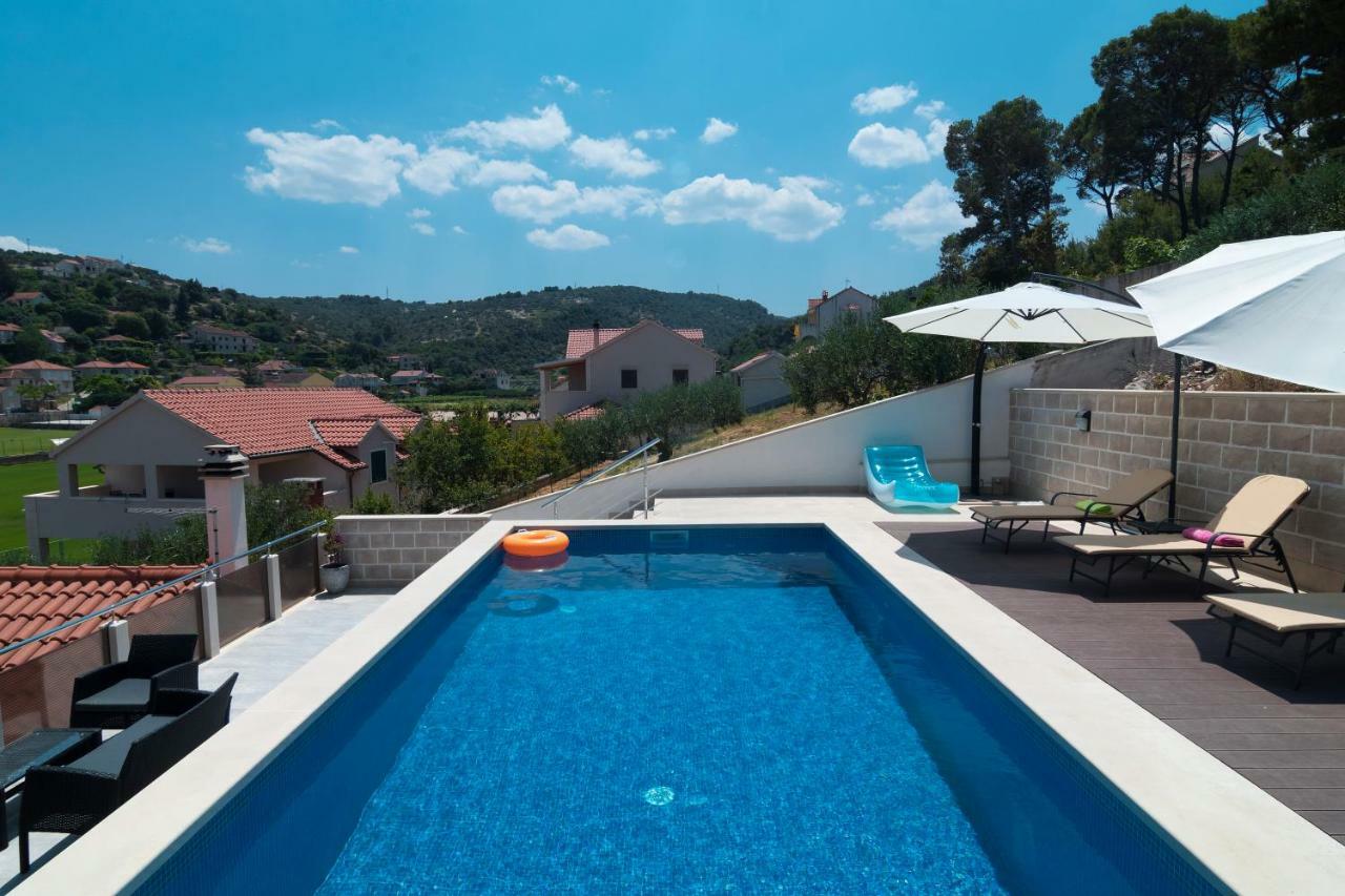 Apartments Ivana Postira Εξωτερικό φωτογραφία